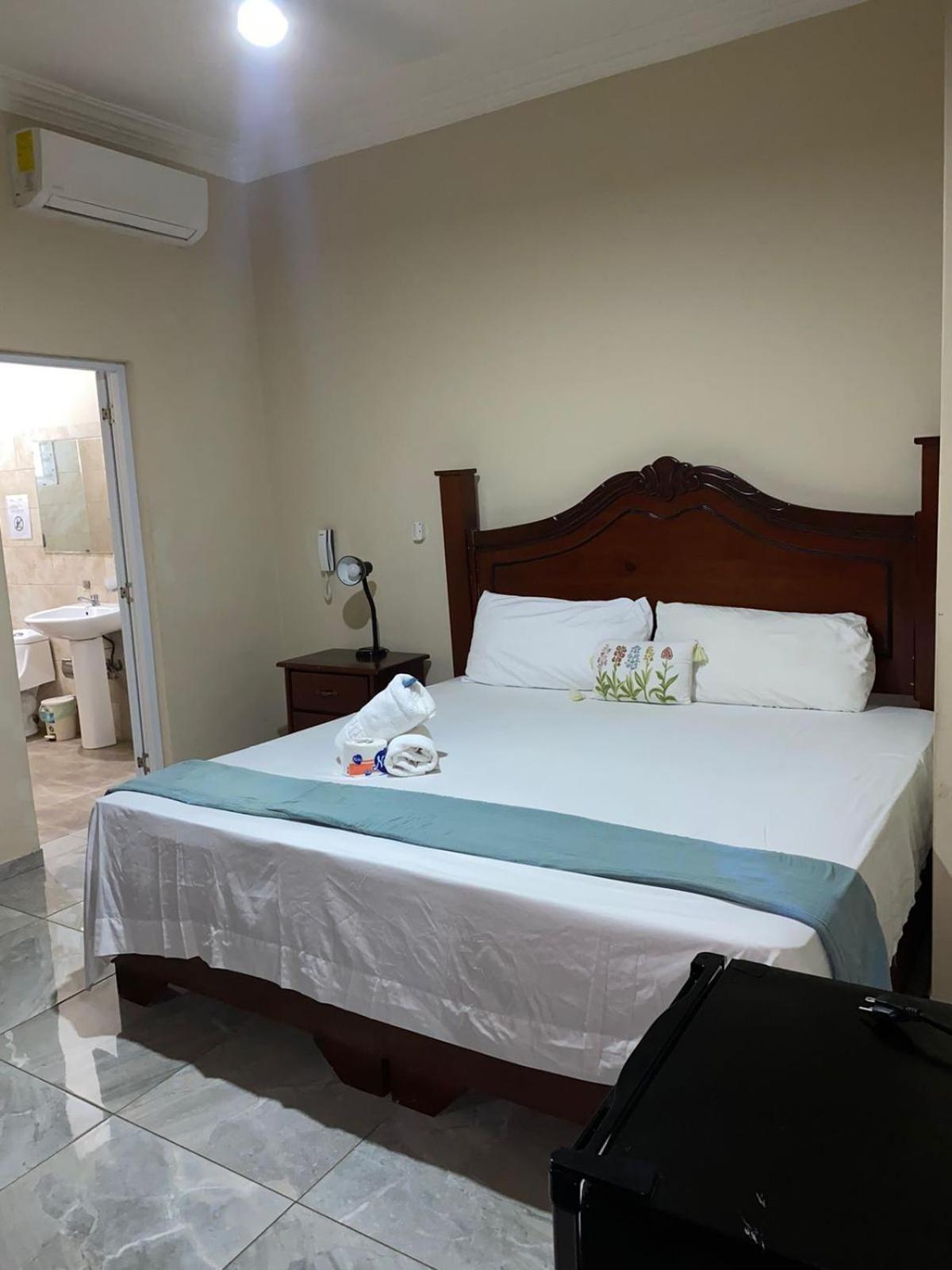 Hotel Enrique II Zona Colonial Vista Al Malecon Santo Domingo Zewnętrze zdjęcie