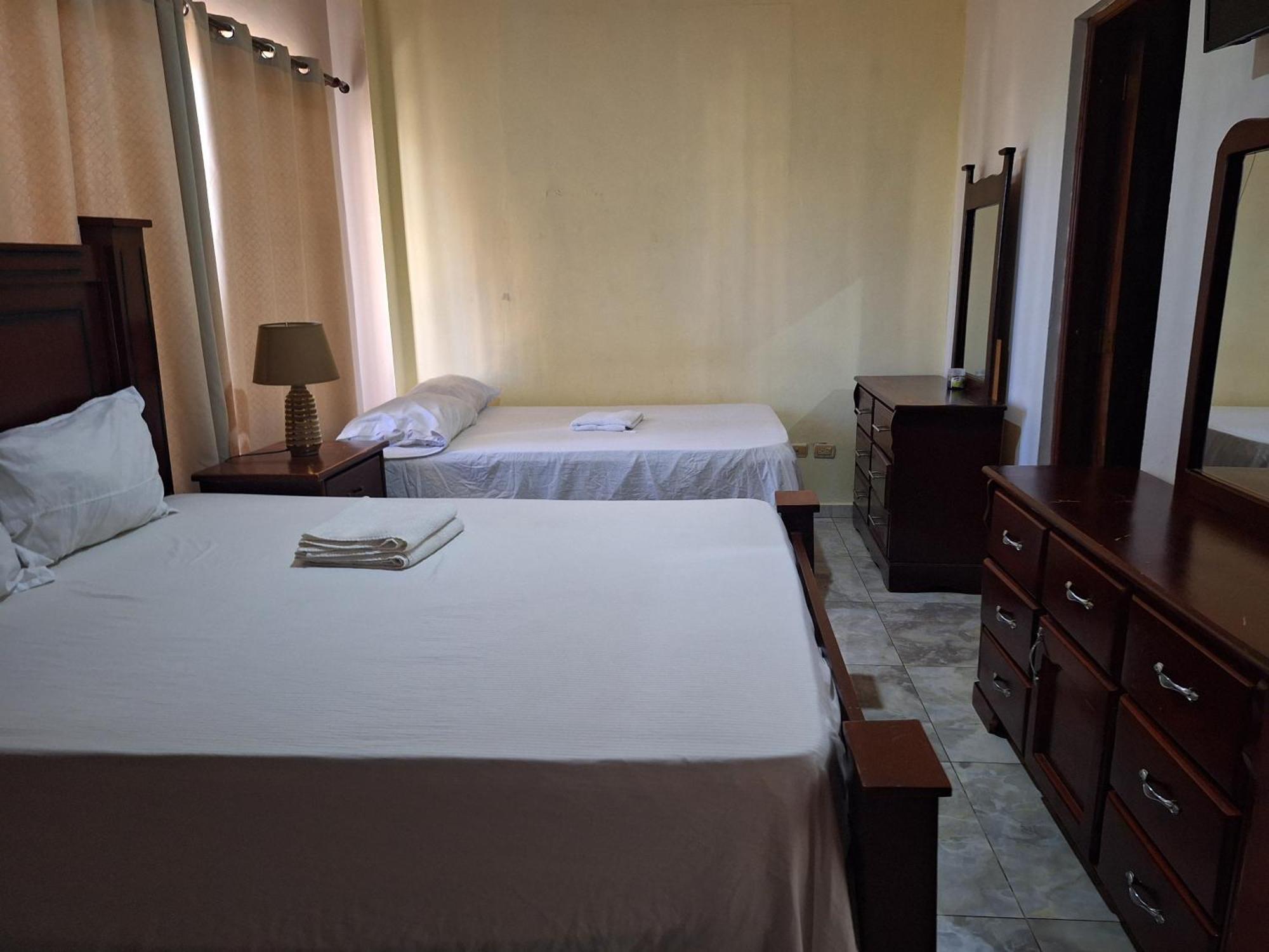 Hotel Enrique II Zona Colonial Vista Al Malecon Santo Domingo Zewnętrze zdjęcie