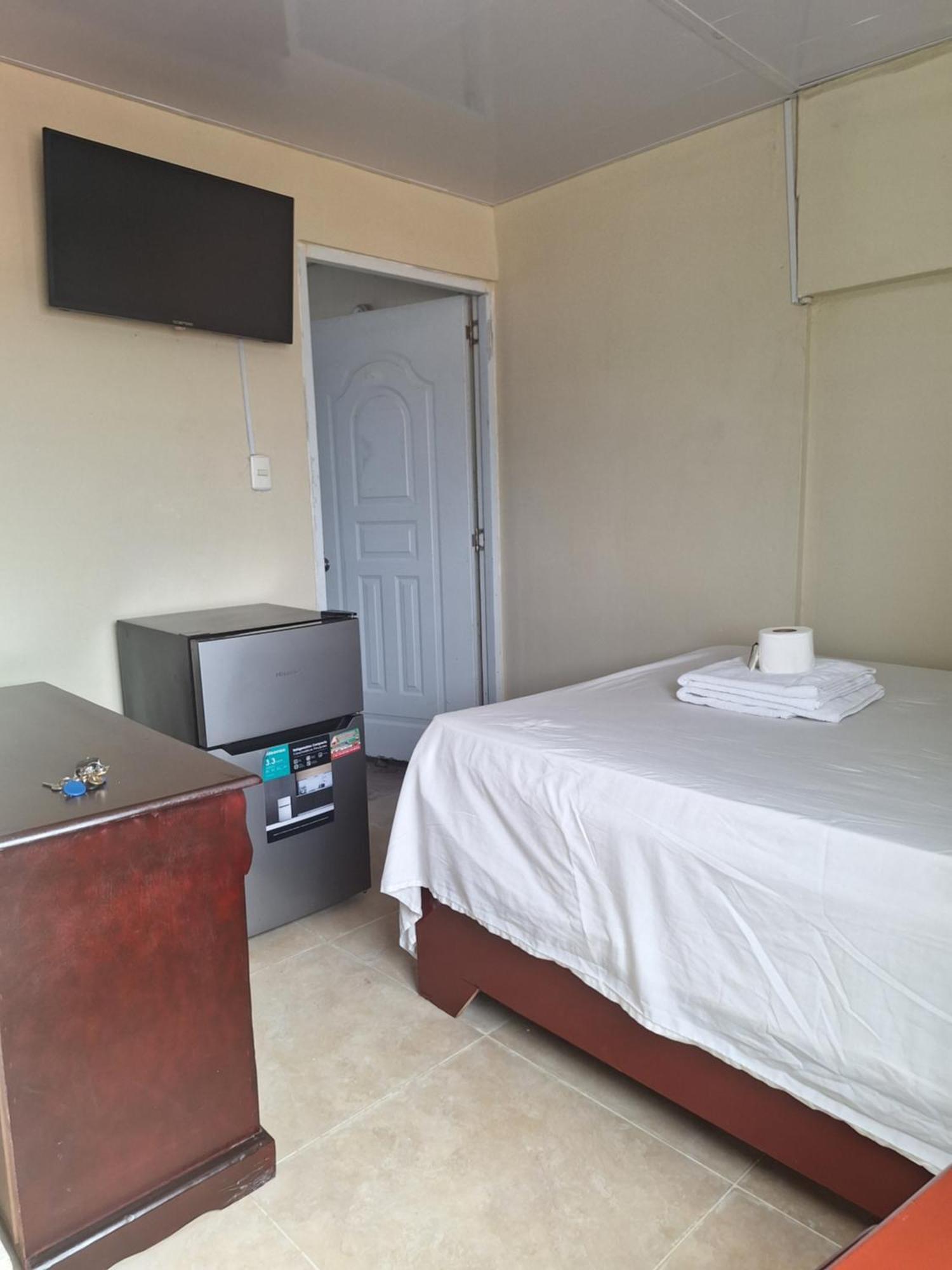 Hotel Enrique II Zona Colonial Vista Al Malecon Santo Domingo Zewnętrze zdjęcie